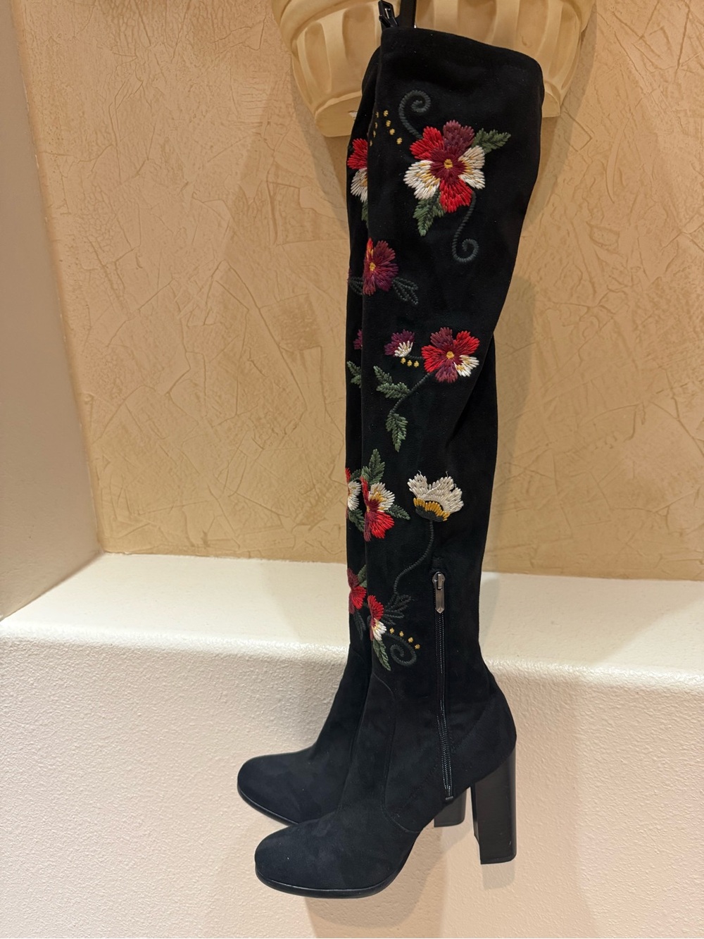 Sam Edelman Vena Black
Floral Embroidered Suede
Over The Knee Boots - Picture 3 of 5